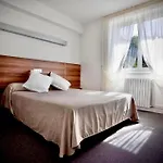 Отель Logis Restaurant L'europe