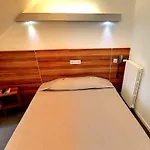 Logis Restaurant L'europe Отель