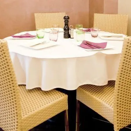 Logis Restaurant L'europe 3* Marvejols