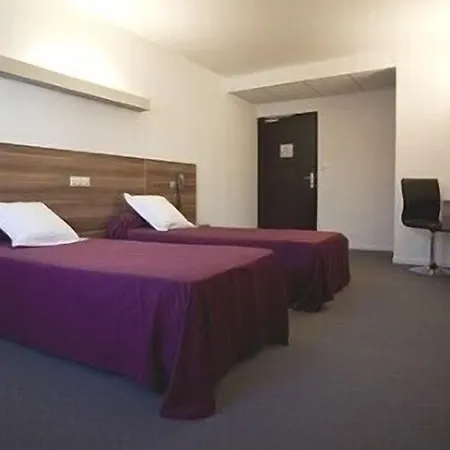 Logis Restaurant L'europe Hotel 3*